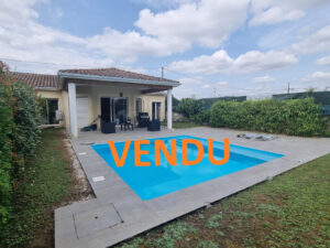 Caussade centre-ville  maison d&rsquo;architecte  de plain pied ja