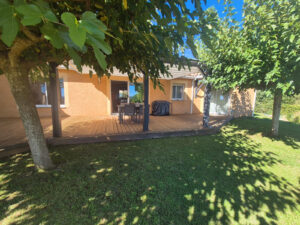 MAISON PUYLAROQUE 258 M2 + TERRAIN 2000M2