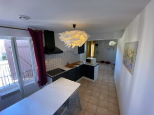 appartement d&rsquo;environ 69m2 situé en plein centre ville de ca